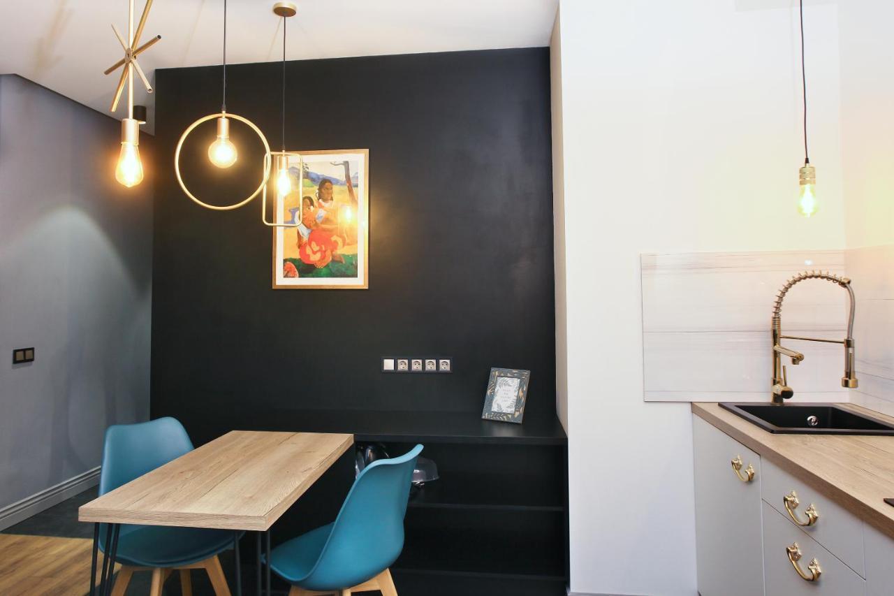 Allurapart Nivky Apartment Киев Екстериор снимка
